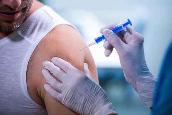 Mesmo com vacinação, cobertura total e eficácia do imunizante ainda são incógnitas - Arquivo: Freepik/Jornal da Franca